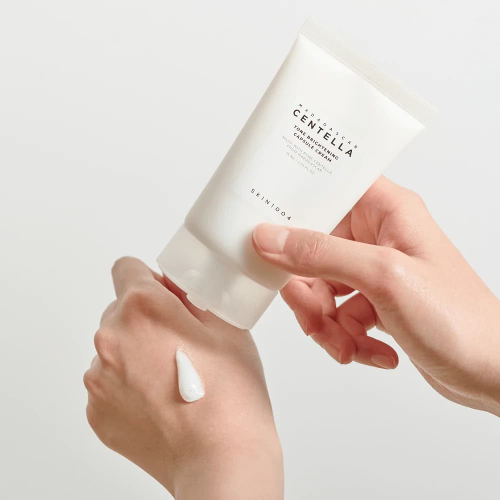 Tone Brightening Capsule Cream — view 3