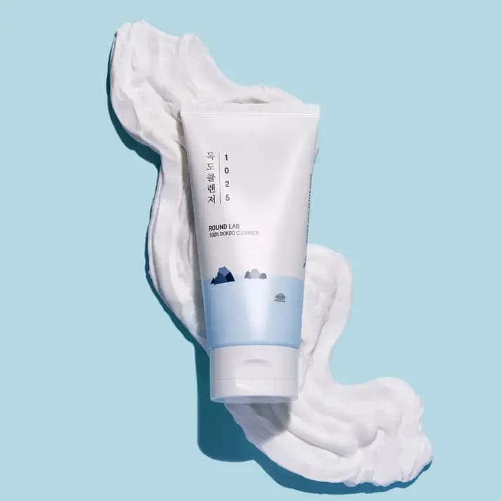 1025 Dokdo Cleanser — view 1