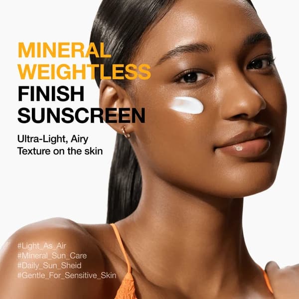 Mineral Weightless Finish Sunscreen — view 3